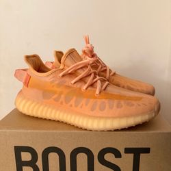 Yeezy Boost 350 V2 “Mono Clay”