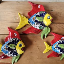 Talavera Wall Decoration Fish Set. Clay Pots, Planters,Plants, Pottery. $90 cada set de 3