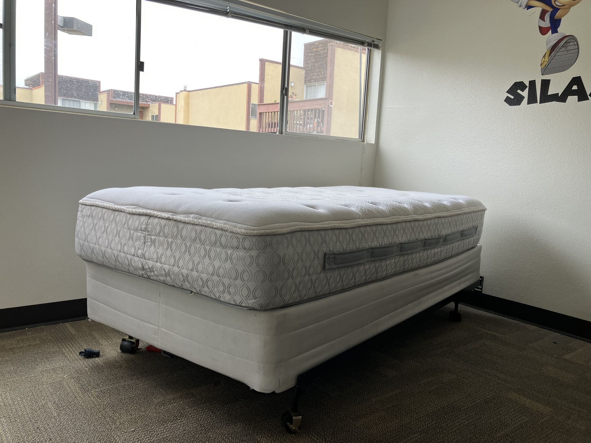 Twin Bed