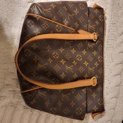 Authentic LV Bag for Sale in Dallas, TX - OfferUp
