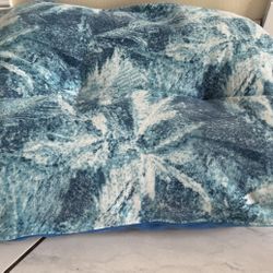 Dog Bed New Handmade 33x29 Large