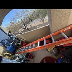 32 Ft Ladder 