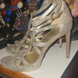 Michael Kors 7 1/2 M HIGH HEELS