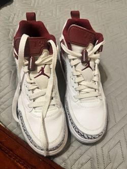 Jordan Spizike  Sneakers