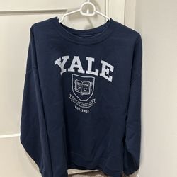 Yale Crewneck