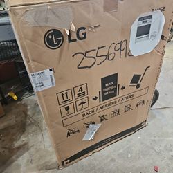 LG Stainless Steel Gas Stove With Air Fryer.