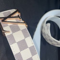 Louis Vuitton Pairs Belt 