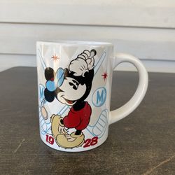 Disney Coffee Cup - Mickey Mouse Golfing 1928
