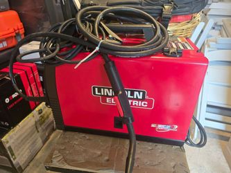 Lincoln Electric Weld-Pak 140 HD