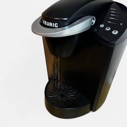 Keurig Single Cup Brewing System Coffee Maker Model b40
