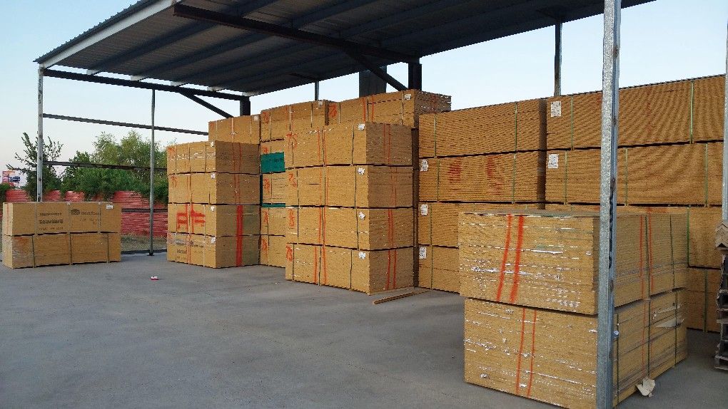 OSB Sheeting 4"X8FT. 1/2" Or7/16"