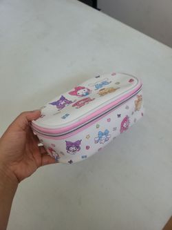 Sanrio hello kitty pouch New with slight scratch