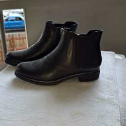 Women’s Munro ‘Leighton’ Boots