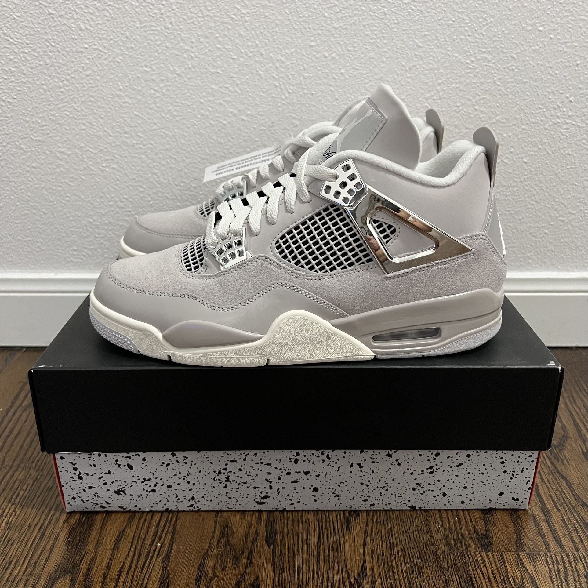 Nike Air Jordan Retro 4 ‘Frozen Moments’ Women’s High Top Shoes w/ OG Box sz 10.5 NEW