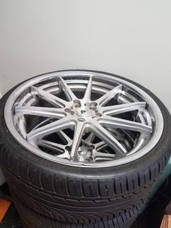 Adventus rims and tires size 255/30ZR22
