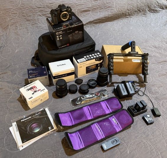 Panasonic Lumix G85 4k Camera Bundle
