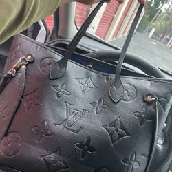 LOUIS VUITTON BAG FOR SALE “authentic” 