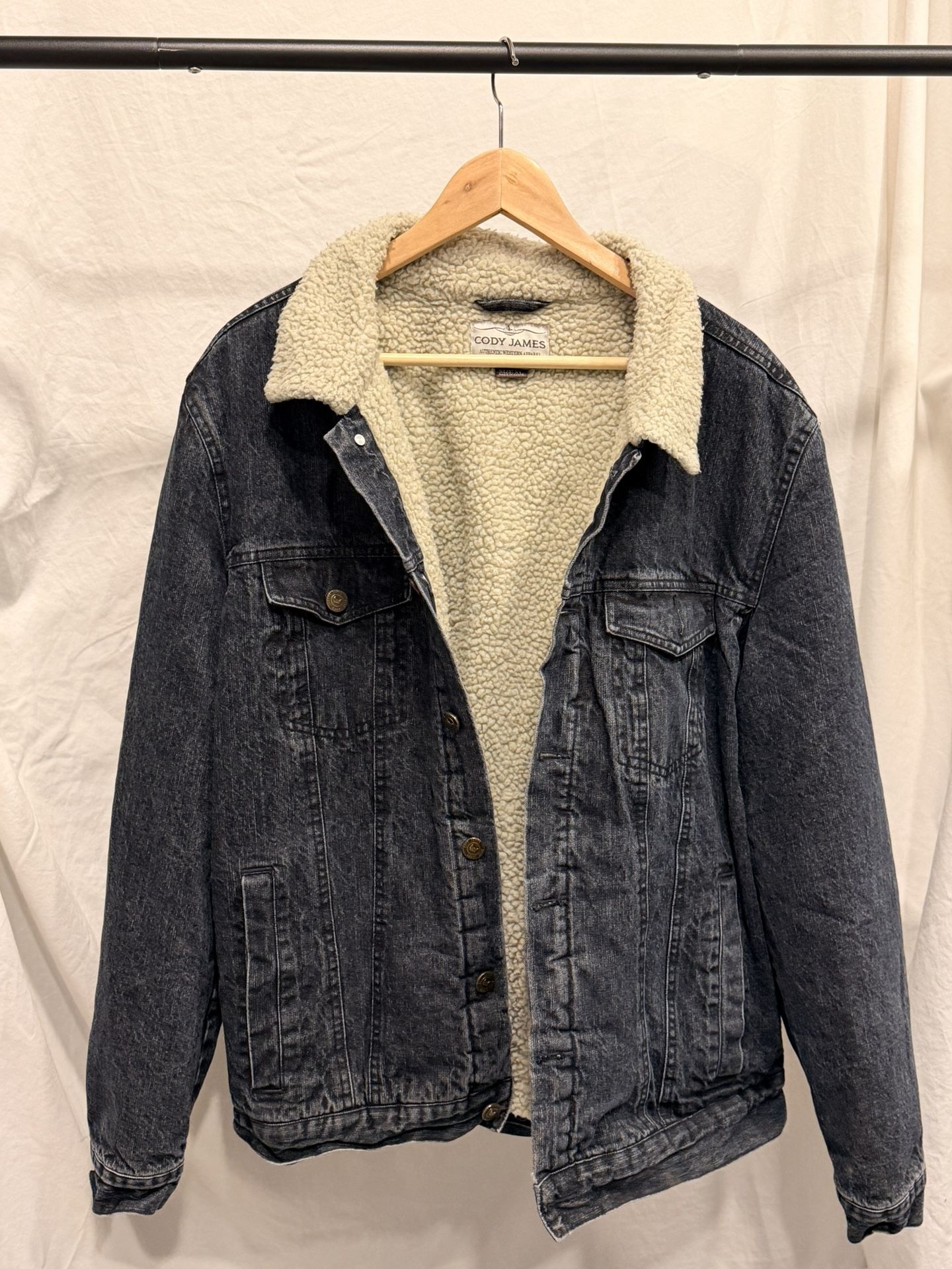 Cody James Men’s Sherpa Lined Denim Jacket