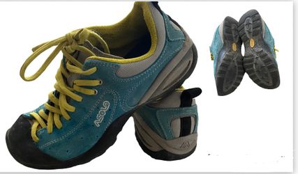 Asolo Hiking Shoes, Size 6