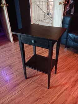 Small bedroom table storage shelf