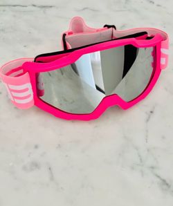 Off roading goggles