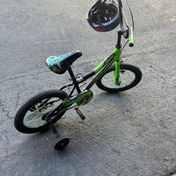 Schwinn Bike With Training Wheels
