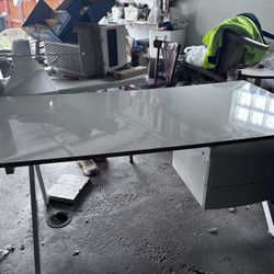 White 2 Drawer Desk