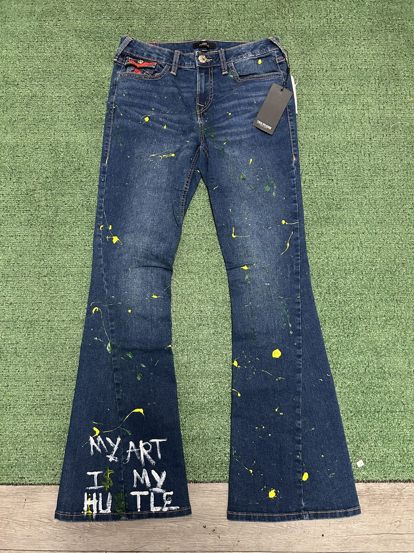 Getn’ $tr8 Cash “My Art is my Hustle”