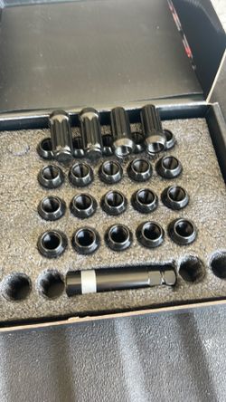 ORION Lug Nuts