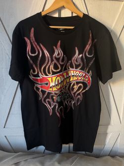 Hot wheels 7-11 shirt Large