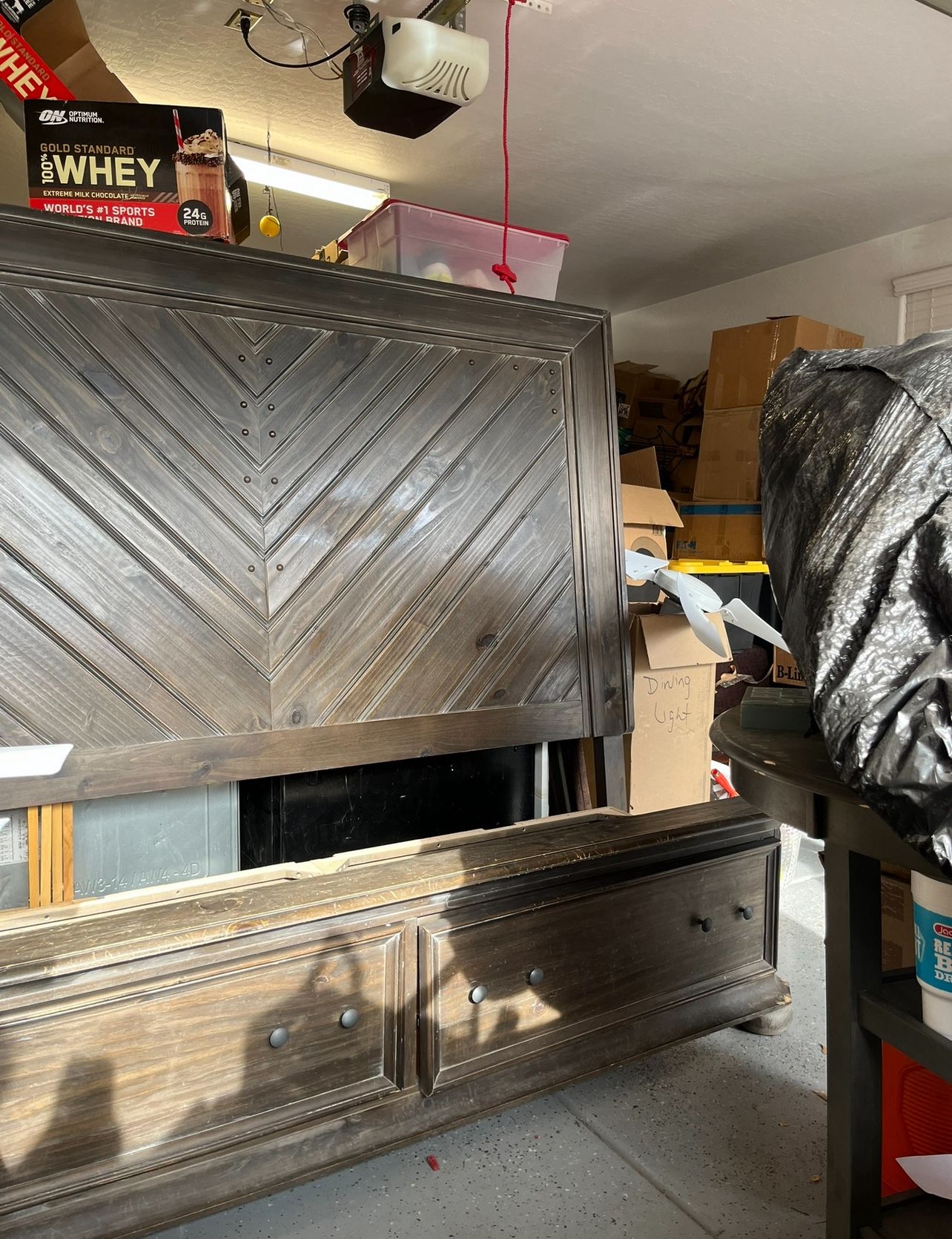 KING SIZE BED FRAME