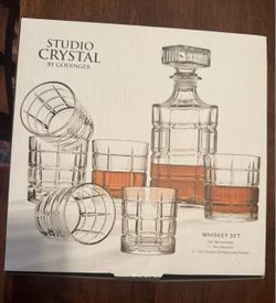 Crystal whiskey decanter and glasses set
