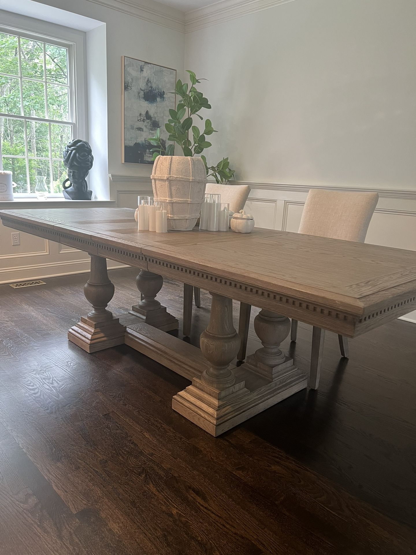 ST. JAMES RECTANGULAR EXTENSION DINING TABLE