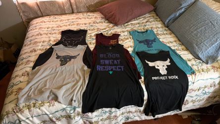 Under Armour rock collection tank tops size Large