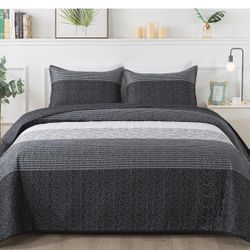 Andency Black White Striped Oversized King Quilt Set, 3 Pieces (1 Quilt and 2 Pillowcases) Patchwork Bedspread Coverlet Set, Soft Lightweight Quilted 