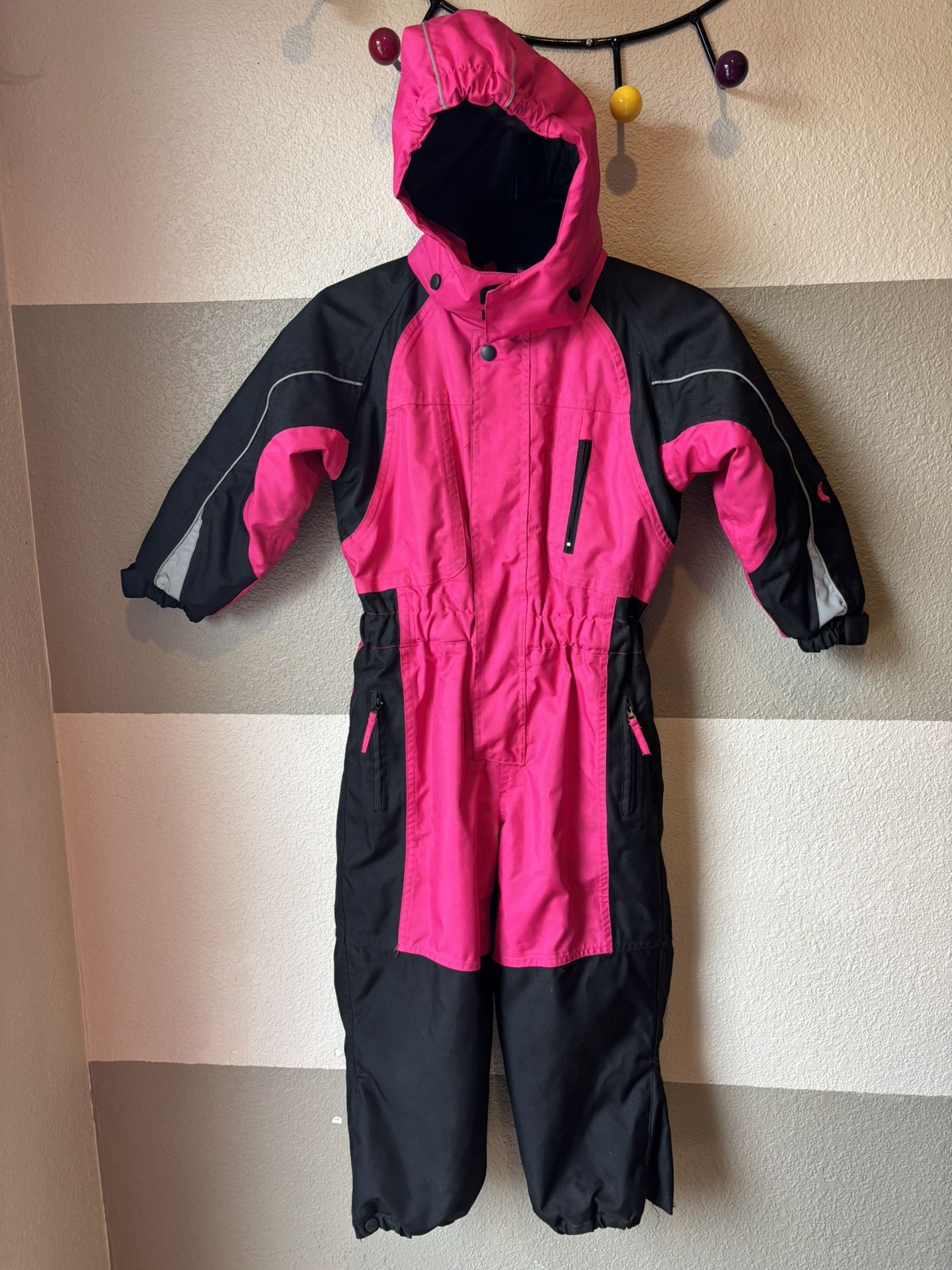Sportcaster Girls Medium Snow Ski Suit Removable Hood Pink Black Insulated Warm