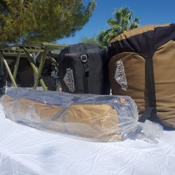 $175 HEWOLF FAMILY SIZE CAMPING TENT BUNDLE 