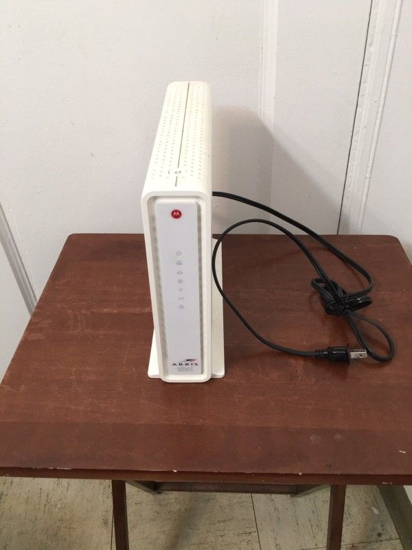 Motorola Surfboard SBG6782-AC 3.0 Wireless Cable Modem And Router