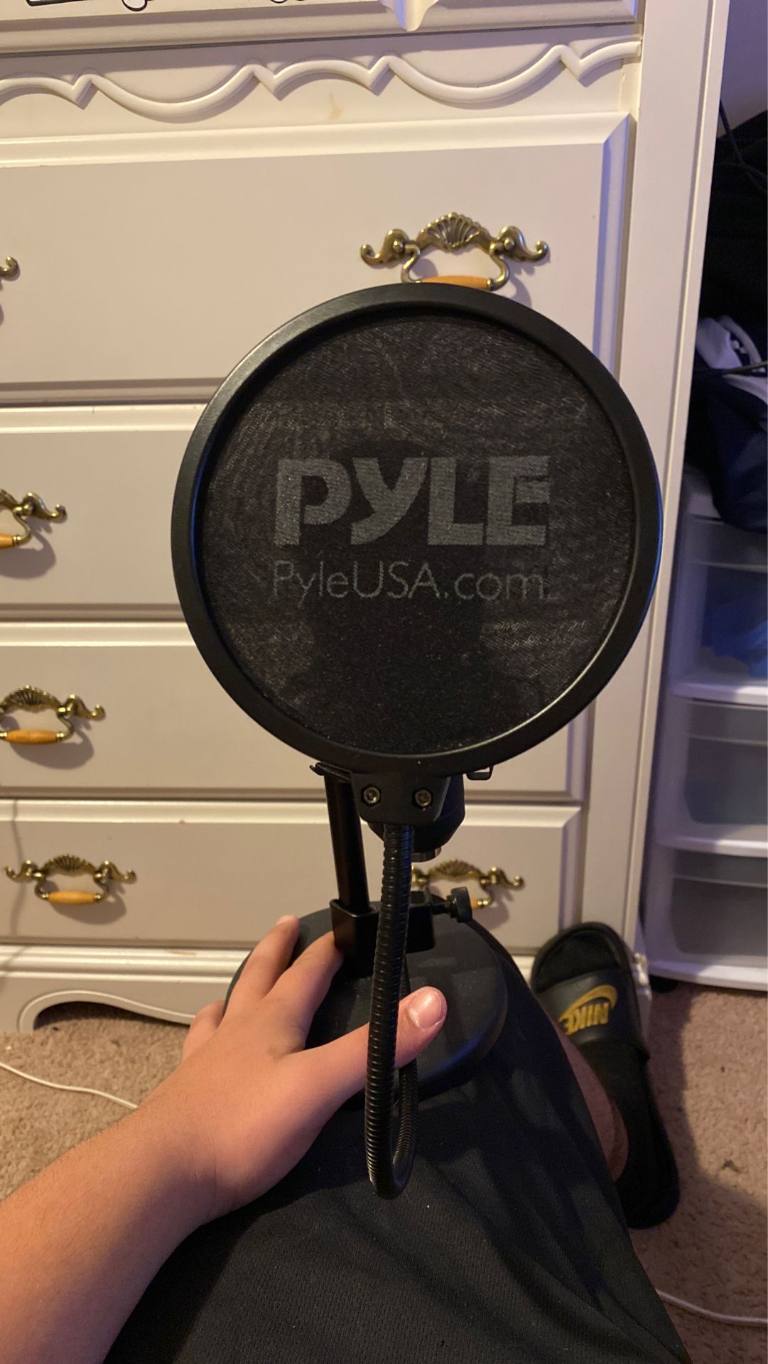 Pyle microphone 🎙 (HMU negotiable)