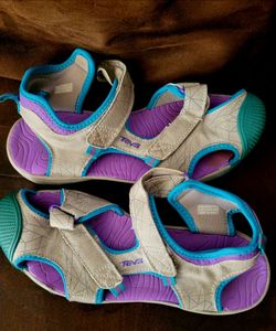 TEVA BRAND YOUTH SANDALS