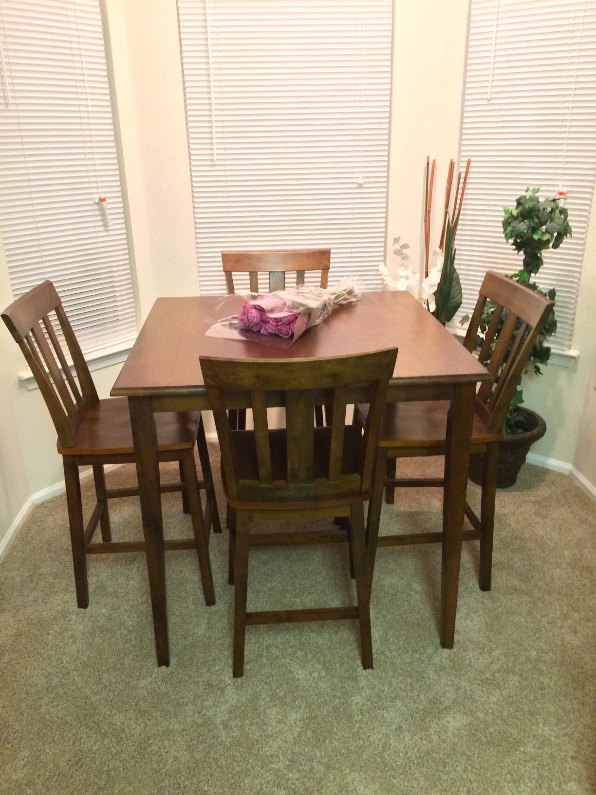 5 piece dining set , counter height