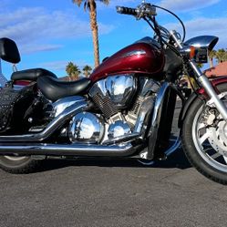 Motorcycle Honda VTX1300