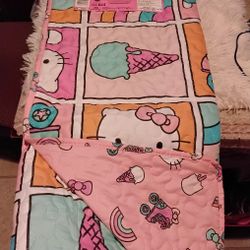 Gorgeous Hello Kitty Twin Comforter Double Sided $40