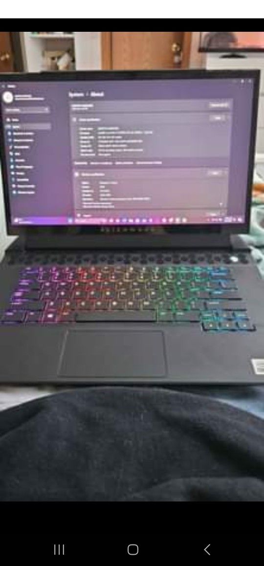 Alienware M15 R3