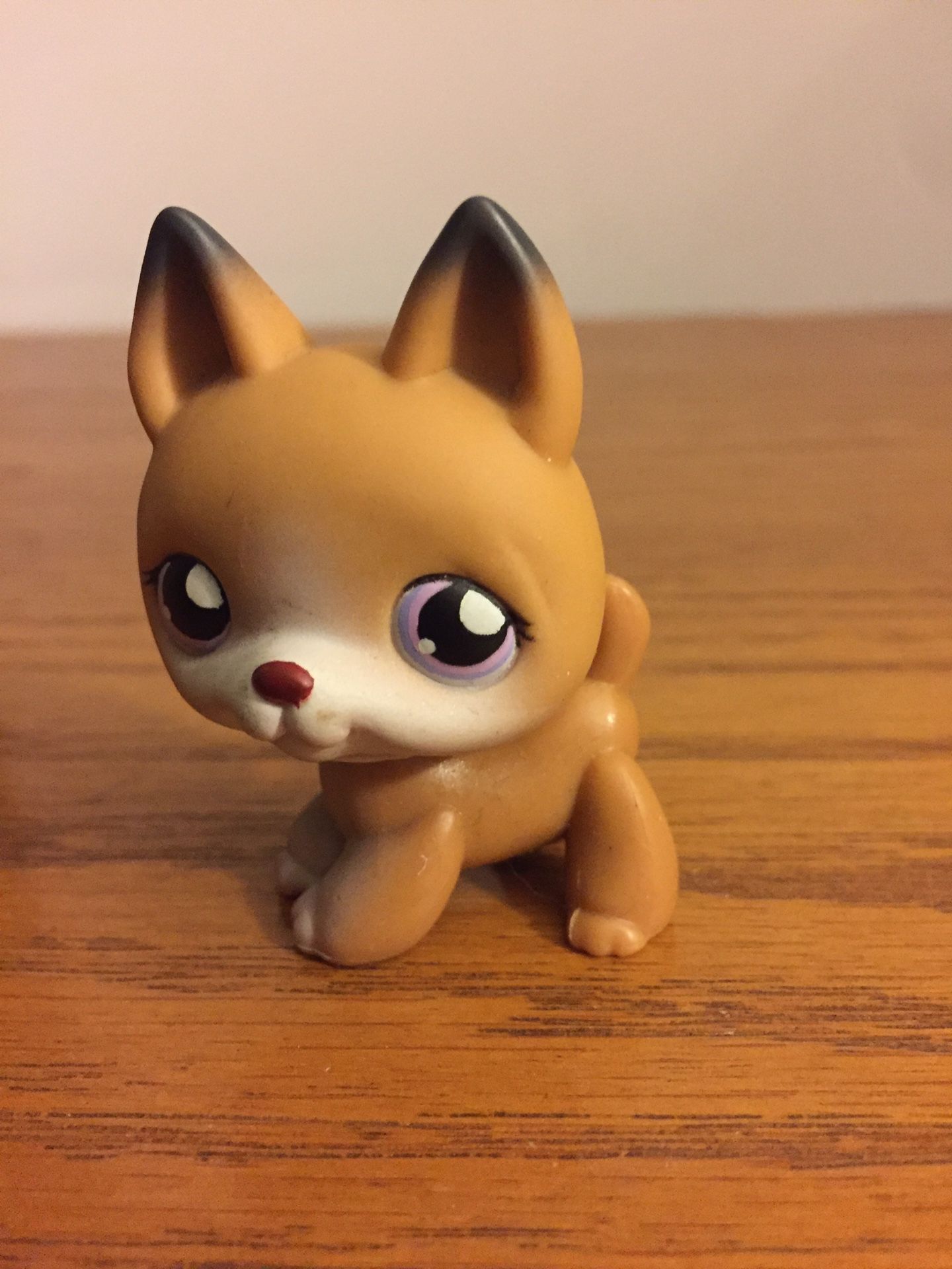Littlest pet shop German shepherd number 112