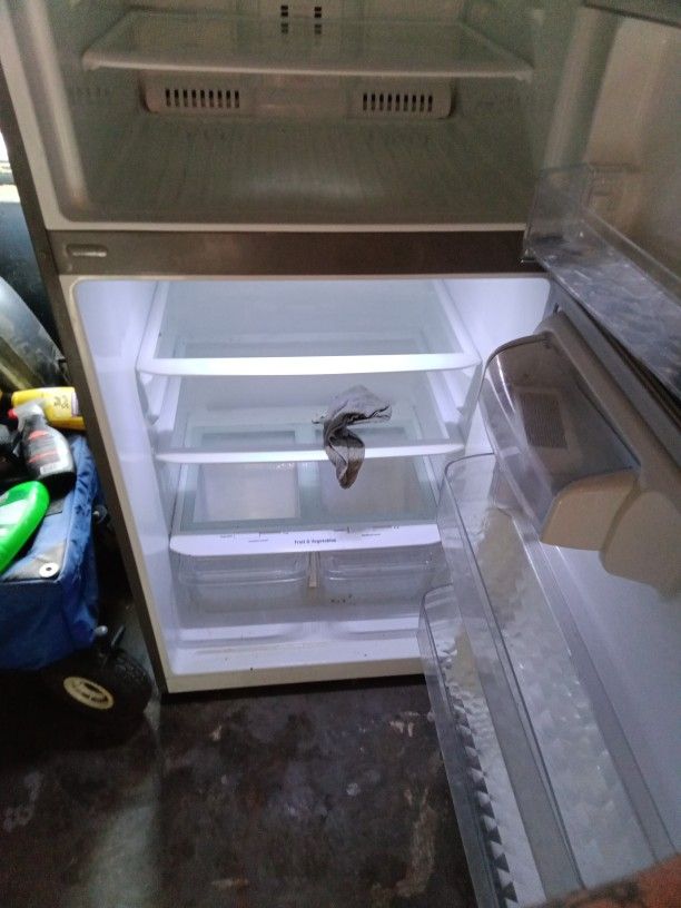 Fridge