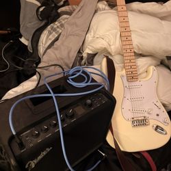 Squire Strat Electric Guitar With Mustang Amp