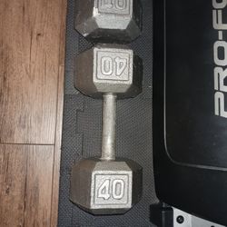 2 40 Pound Dumbells