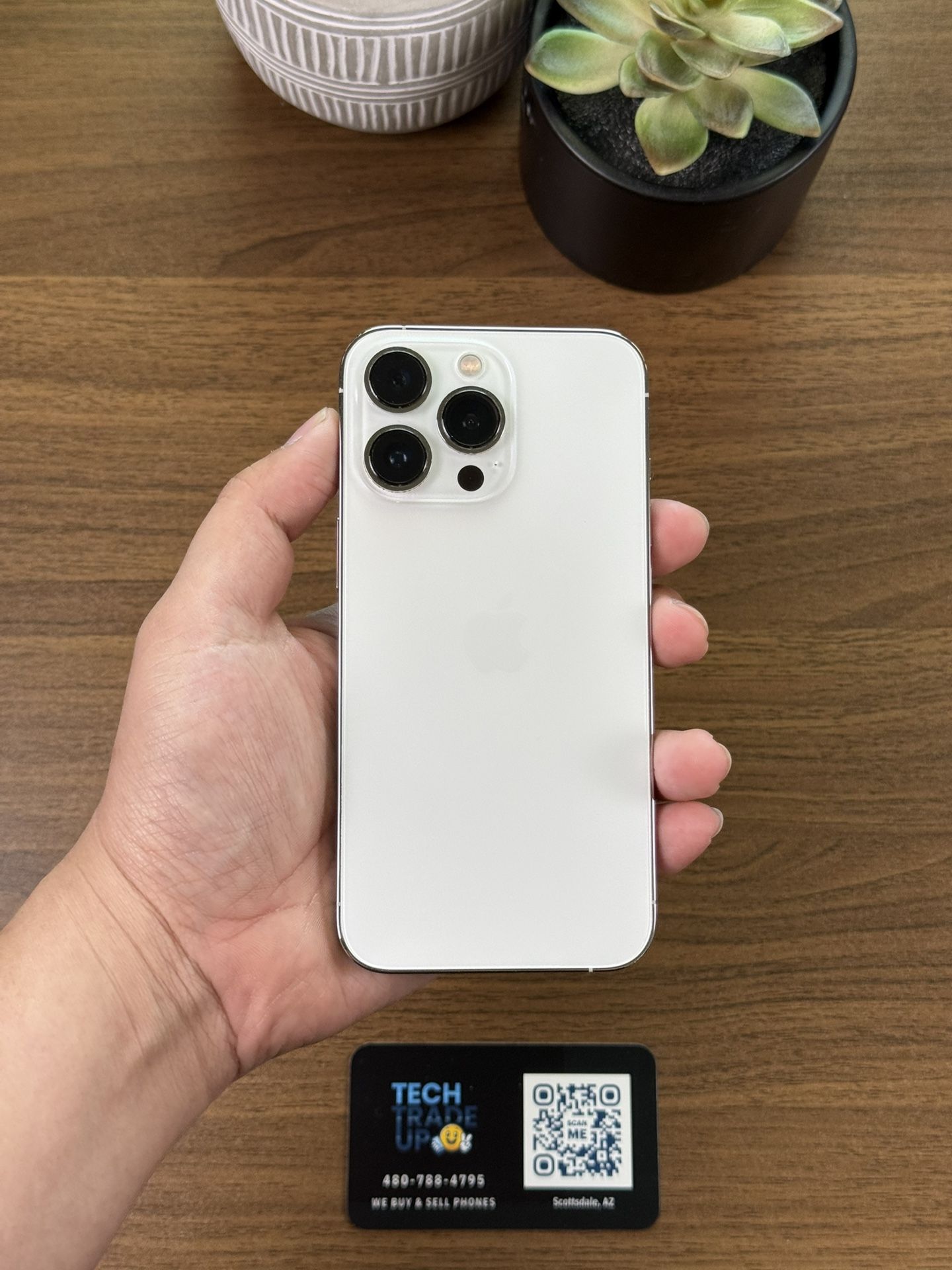 Apple iPhone 13 ホワイト 本体 256GB 値下げ交渉不可 Apple iPhone 13 256GB ホワイト Amazon.com: Apple iPhone 13, 256GB