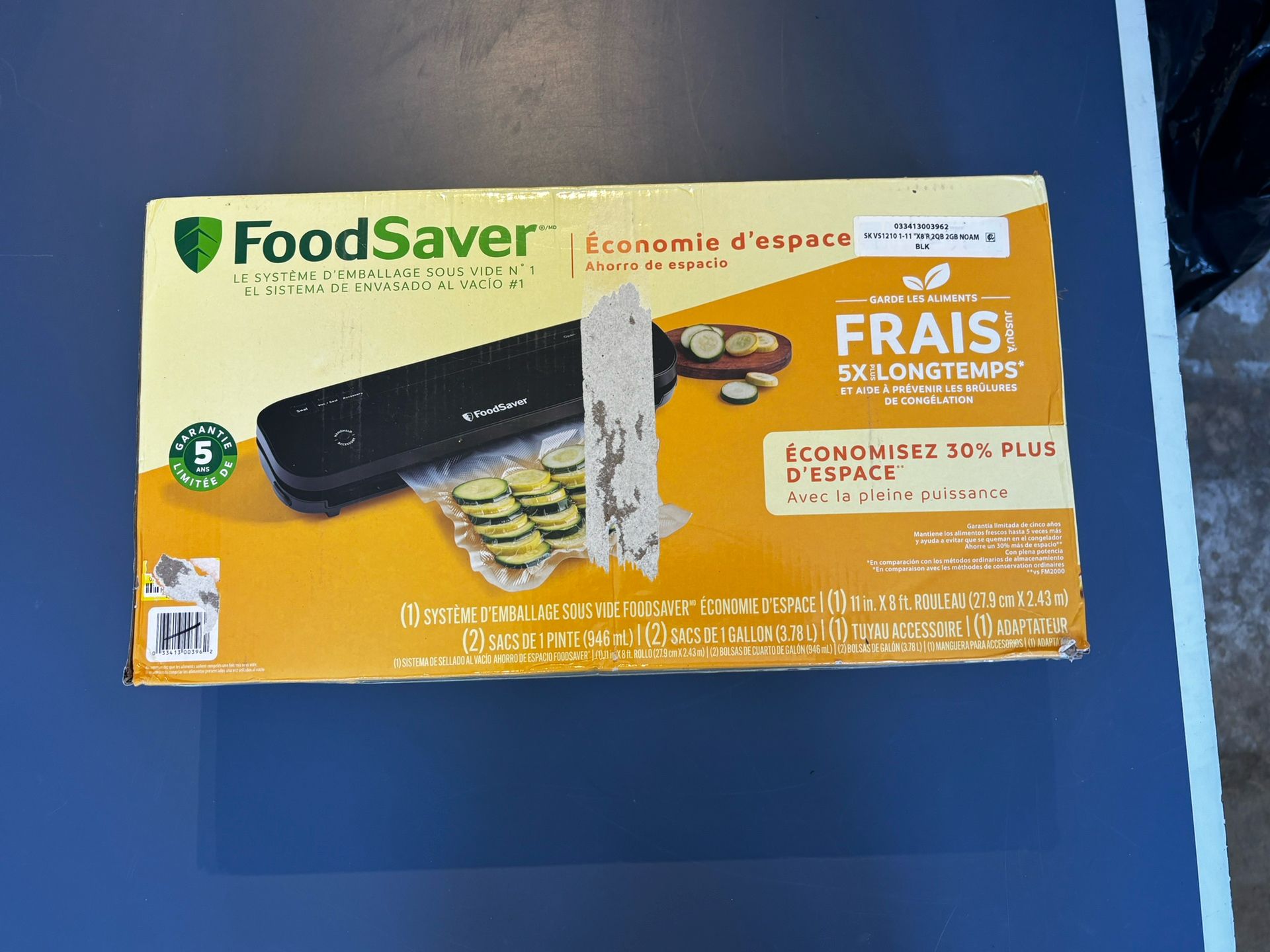 FoodSaver Space Saving Vacuum Sealing System – Black (Open Box, Unused)